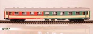 Wagon osobowy 1/2. kl. 104Af H0-1:87 Zagórz PKP ep. Va, Robo 233330