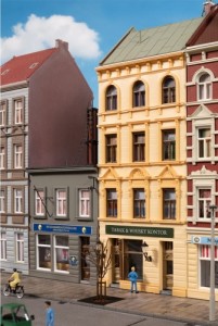 Kamienice Schmidtstraße 35/37 H0-1:87, Auhagen 11464, NA ZAMÓWIENIE