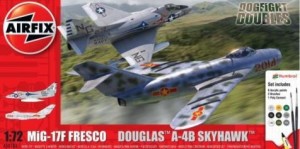 Gift Set - Mig 17F Fresco Douglas A-4B Skyhawk Dogfight Double 1:72 z klejem, farbami i pędzlem, Airfix 50185, NA ZAMÓWIENIE