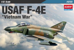 Myśliwiec USAF F-4E Phantom Vietnam War 1:32, Academy 12133, NA ZAMÓWIENIE