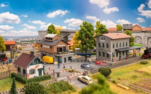 Zestaw Dworzec Feldkirchen H0-1:87, Faller 190137, NA ZAMÓWIENIE