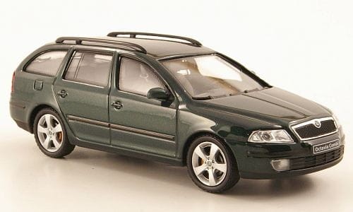 Skoda Octavia Combi zielona.jpg