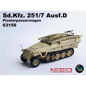 Niemiecki wóz opancerzony Sd.Kfz.251/7 Ausf.D Pionierpanzerwagen (zlozony model) w 1:72, Dragon 63158