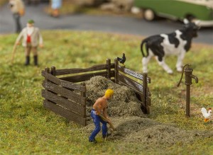 Zagródka na obornik, składowisko H0-1:87, Faller 180920