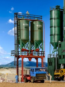 Podwójny silos SchwarzBau H0-1:87, Kibri 39931