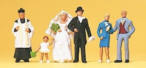 Nowożeńcy, ksiądz katolicki H0-1:87, Preiser 10058