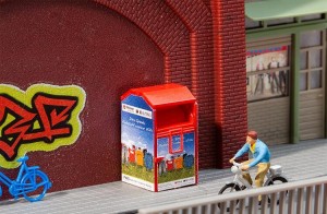 Kontener na starą odzież H0-1:87, Faller 180985