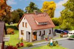 Dom jednorodzinny H0-1:87, Faller 131364, seria HOBBY
