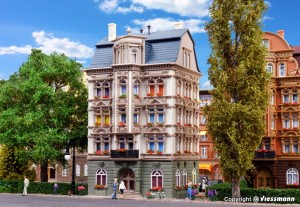 Kamienica parkowa przy Schlossallee 5 H0-1:87, Vollmer 43815