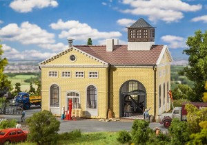 Maszynownia z maszyną parową H0-1:87, Faller 191734, NA ZAMÓWIENIE