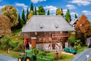 Młyn zbożowy Jostal H0-1:87, Faller 191736, NA ZAMÓWIENIE