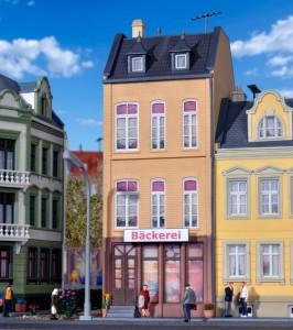 Kamienica z cukiernią w Düsseldorf H0-1:87, Kibri 38393