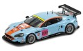 Aston-Martin-DBR9-1/32