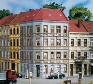 Kamienica narożna Schmidtstraße 11 H0-1:87, Auhagen 11391, NA ZAMÓWIENIE