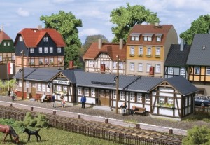 Dworzec Barthmühle H0-1:87, Auhagen 11418, NA ZAMÓWIENIE