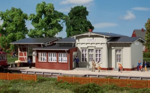 Dworzec Deinste H0-1:87, Auhagen 11448, NA ZAMÓWIENIE