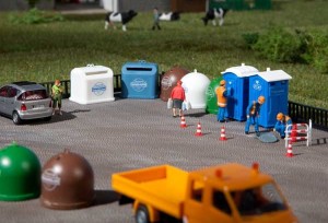 Toalety przenośne i kontenery na śmieci H0 (TT), Auhagen 42593