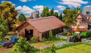 Stajnia H0-1:87 patynowana, Faller 130546, NA ZAMÓWIENIE